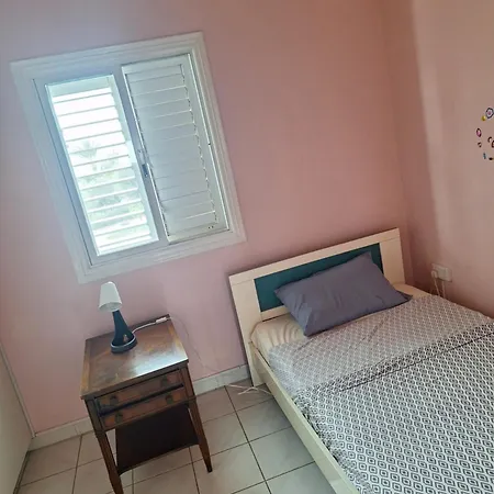 Big House Near Sea, Shared Swimming Pool 빌라