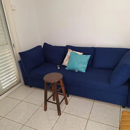 Big House Near Sea, Shared Swimming Pool * Oroklini