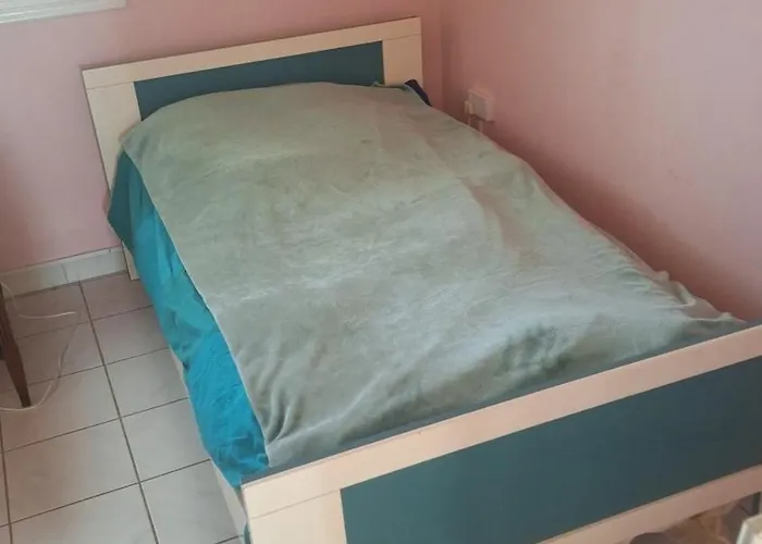 Big House Near Sea, Shared Swimming Pool Vila