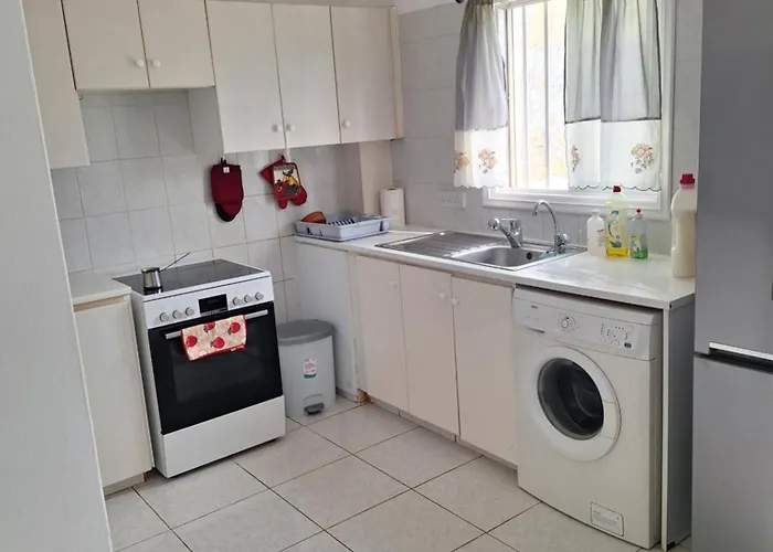 Big House Near Sea, Shared Swimming Pool * Voroklini