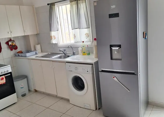 Big House Near Sea, Shared Swimming Pool Vila