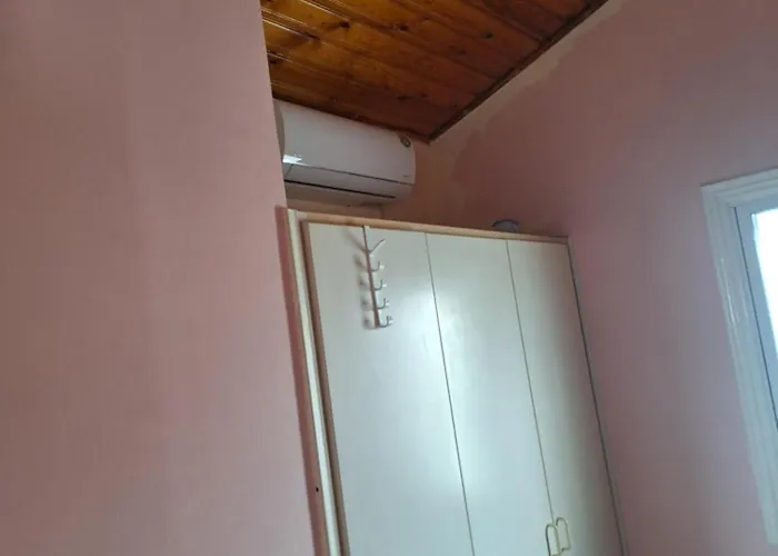 Big House Near Sea, Shared Swimming Pool Vila Voroklini